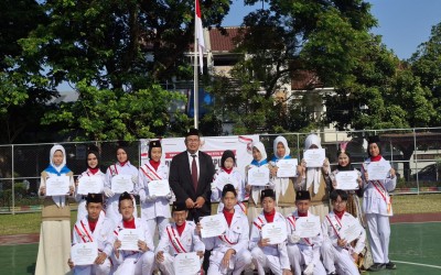 Semarak HUT ke-80 RI di YPJI: Siswa SMP Djama’atul Ichwan Surakarta Raih Prestasi Nasional, dan Tampilkan Kreasi Inspiratif